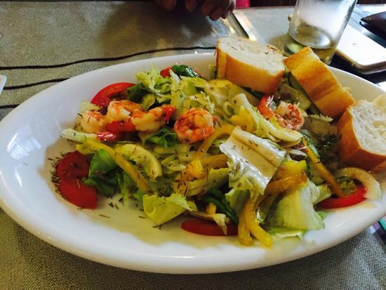 M Bistro Cafe & Restaurant